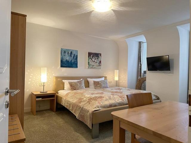 Zum Simonbraeu Otel Bitburg Dış mekan fotoğraf