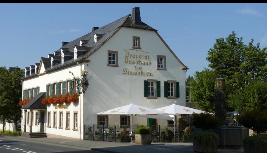 Zum Simonbraeu Otel Bitburg Dış mekan fotoğraf