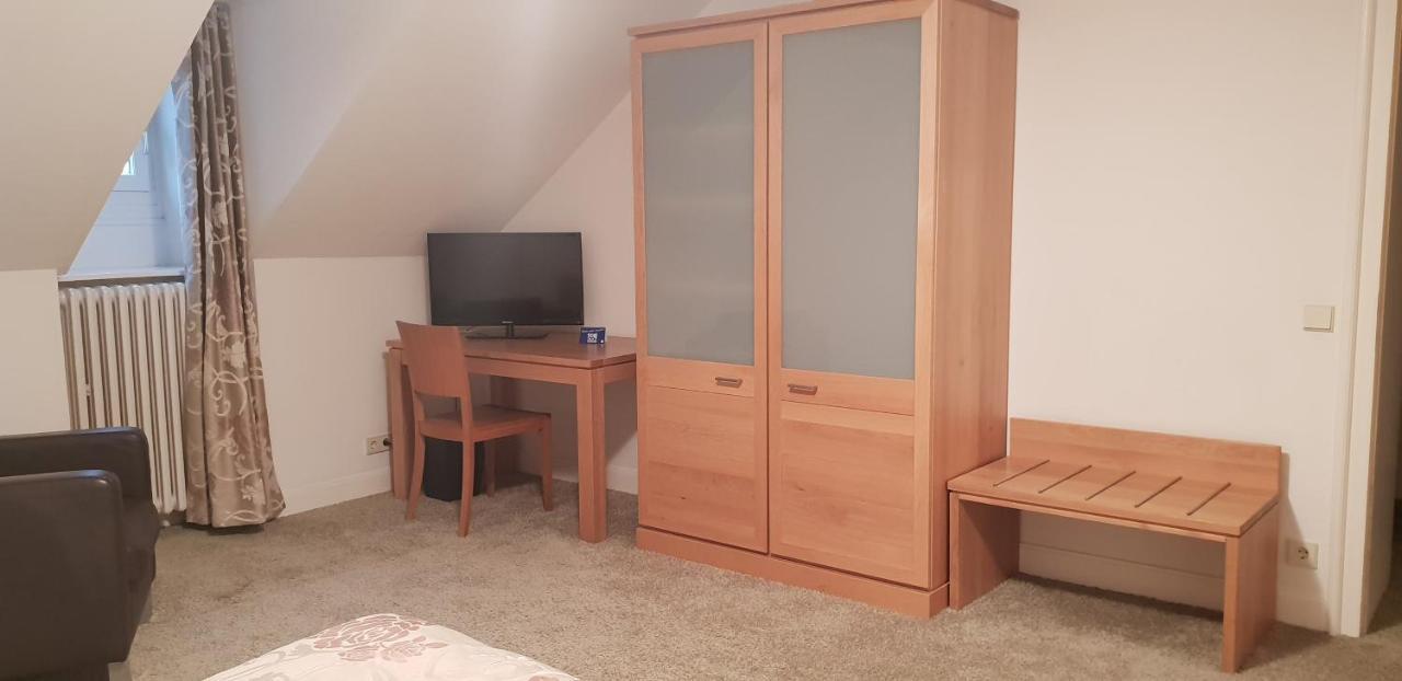 Zum Simonbraeu Otel Bitburg Dış mekan fotoğraf