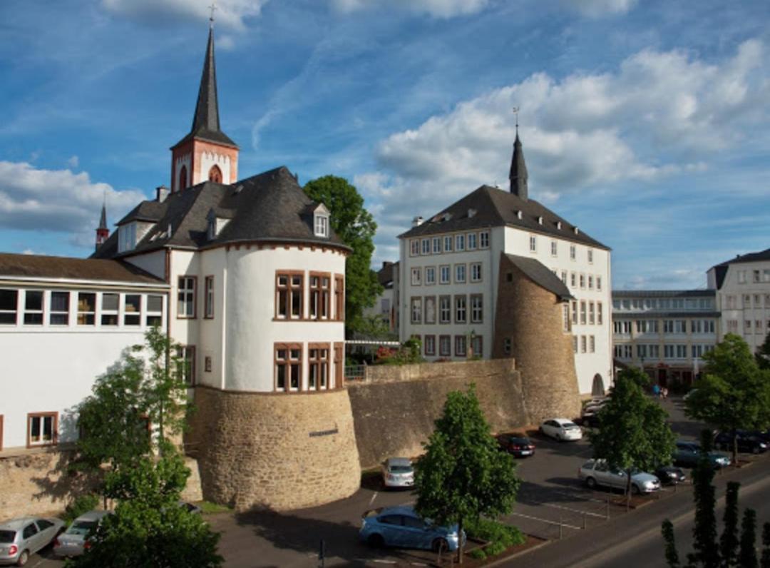 Zum Simonbraeu Otel Bitburg Dış mekan fotoğraf